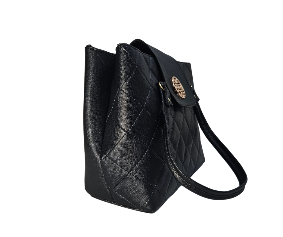 Mediana (Tote) Negro Rombos Broche