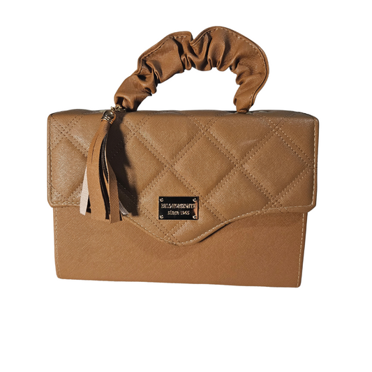 Chica (Satchel) Camel