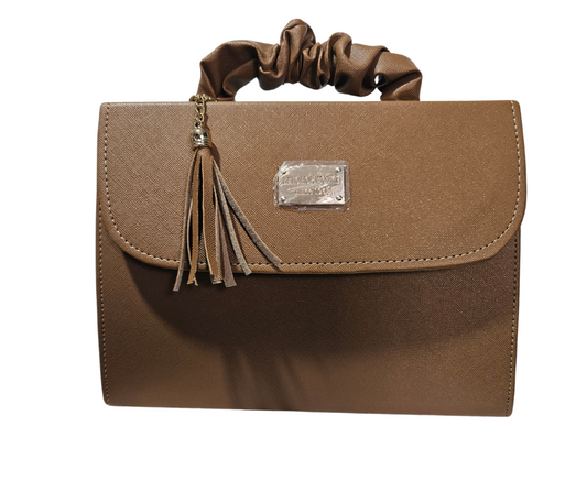 Chica (Satchel) Camel Liso