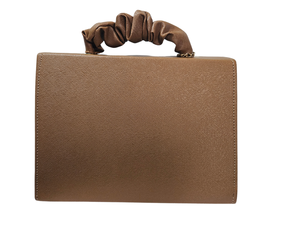 Chica (Satchel) Camel Liso