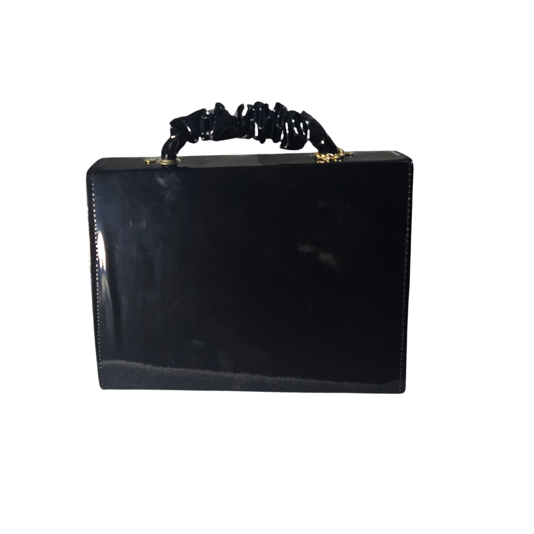 Chica (Satchel) Negro Charol